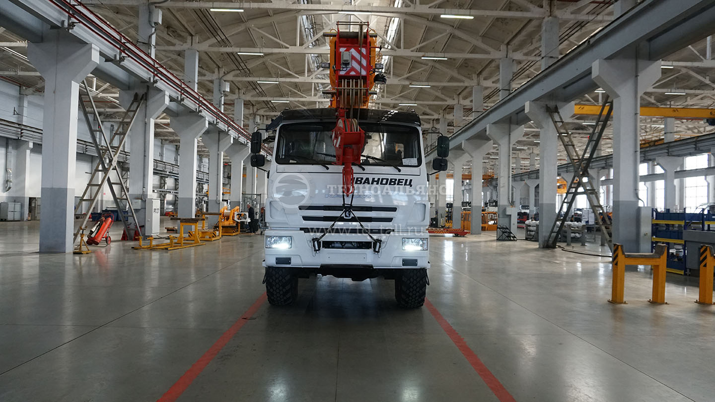 Автокран «Ивановец» КС-35714К-2