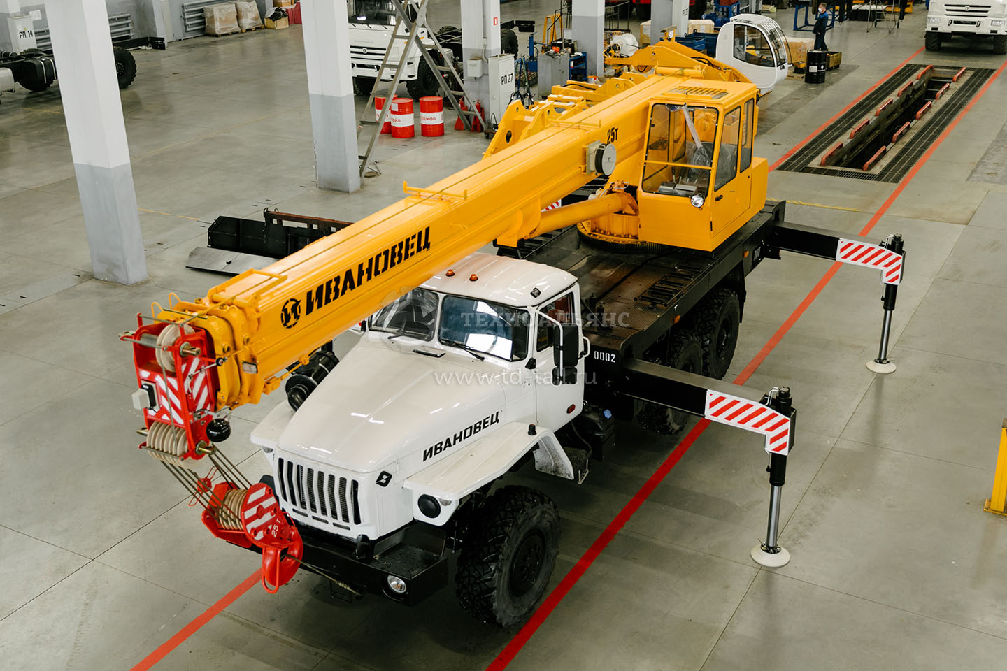 Автокран «Ивановец» КС-45717-3В