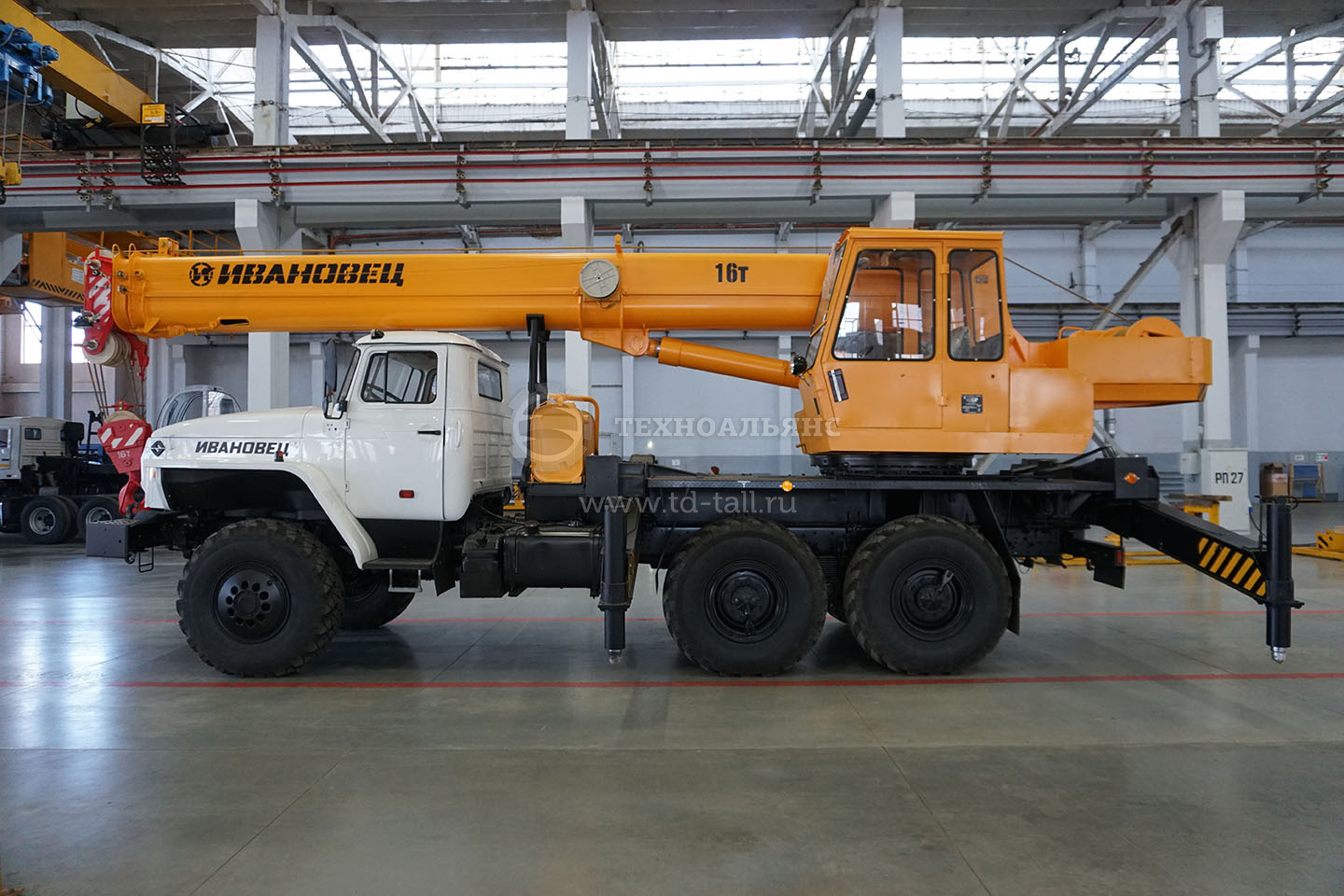 Автокран «Ивановец» КС-35714