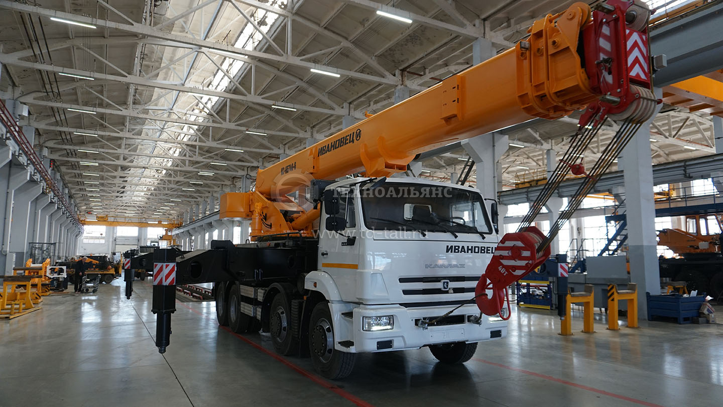 Автокран «Ивановец» КС-65740-6