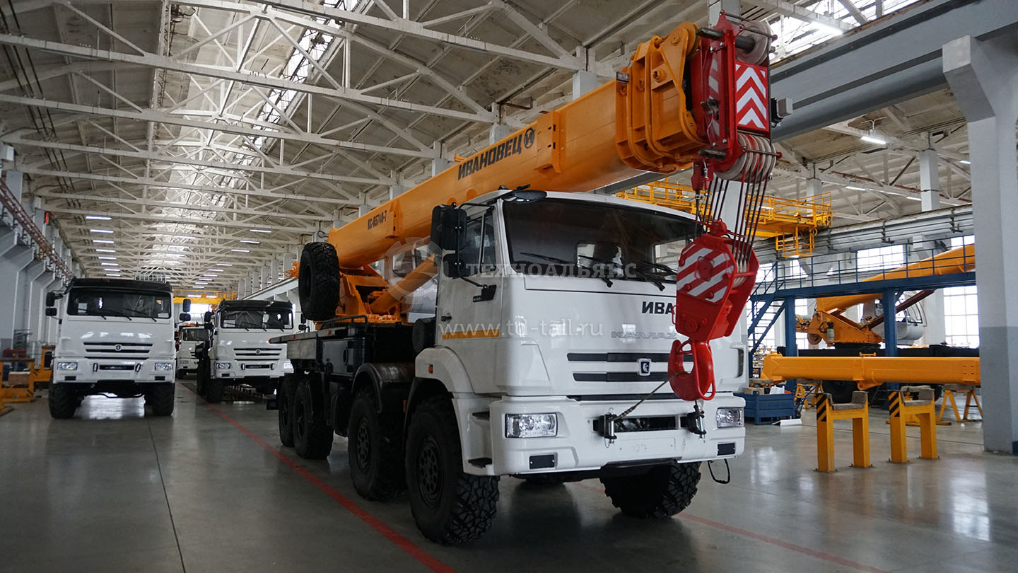 Автокран «Ивановец» КС-65740-7