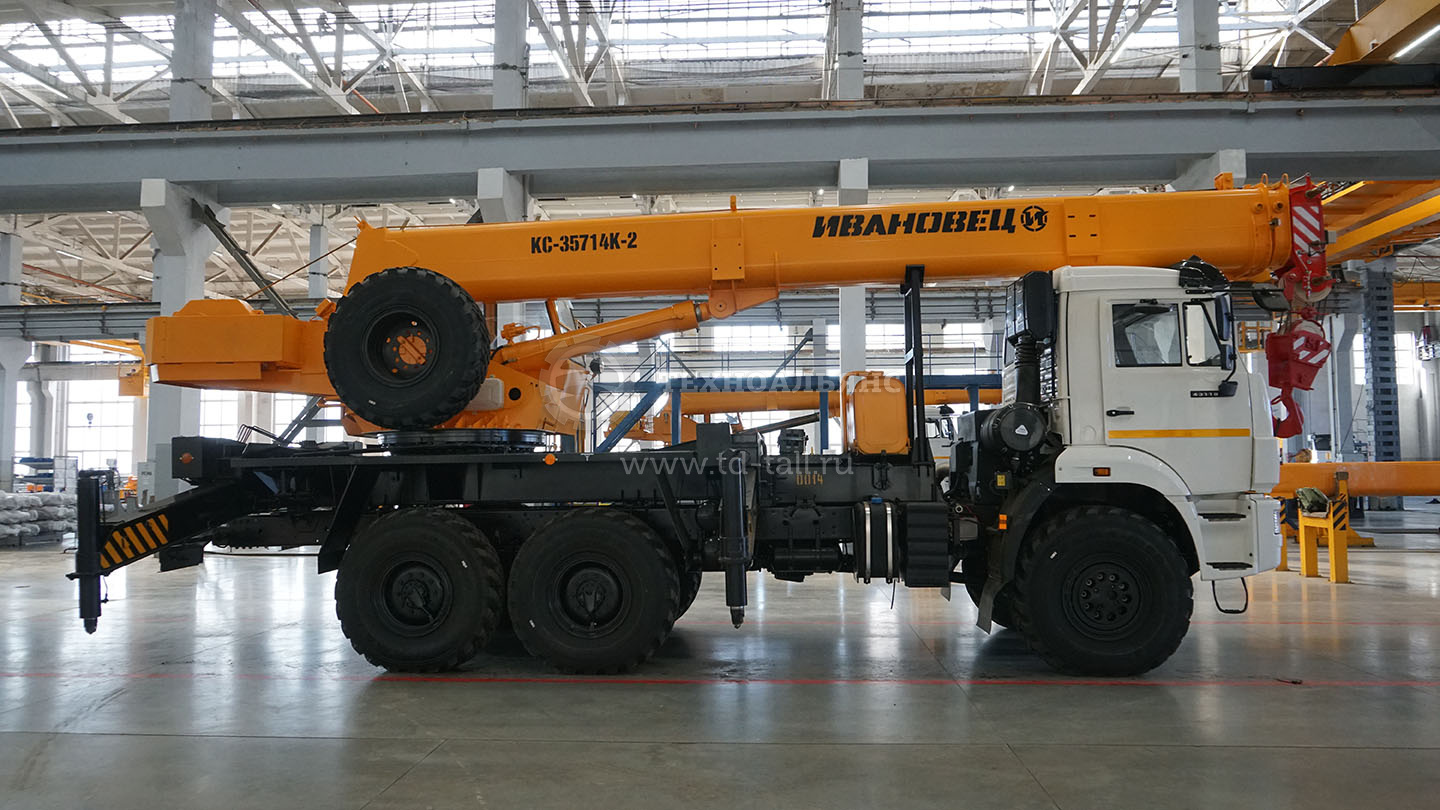 Автокран «Ивановец» КС-35714К-2