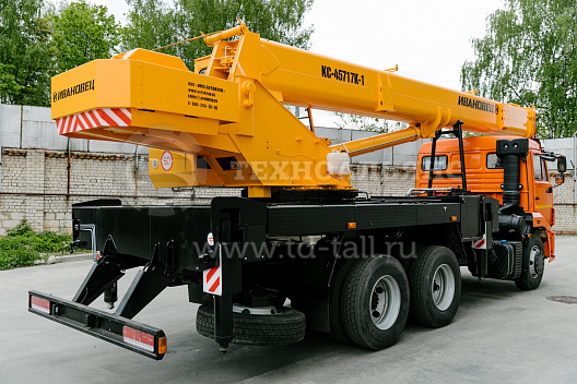 Автокран «Ивановец» КС-45717K-1В