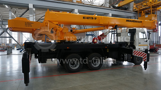 Автокран «Ивановец» КС-45717К-1Р