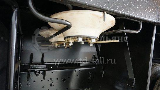 Автокран «Ивановец» КС-45717К-1Р