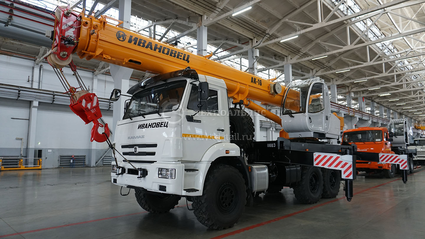 Автокран «Ивановец» КС-35714К-2-10 NG
